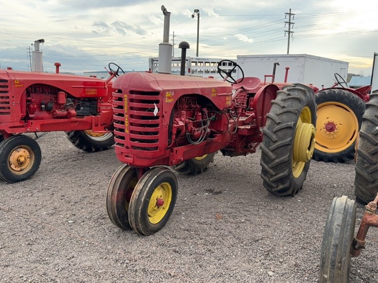 massey-harris-44d-special-image-1
