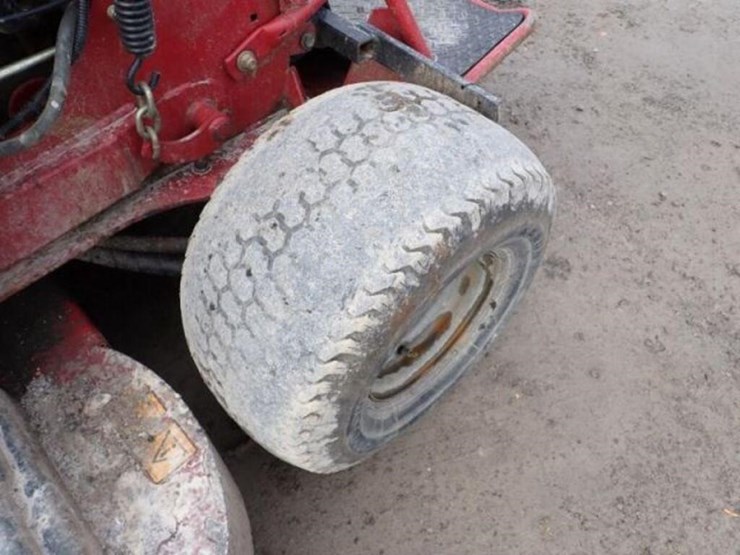 2014-toro-grand-stand-stand-on-mower-7458331400026-image-21