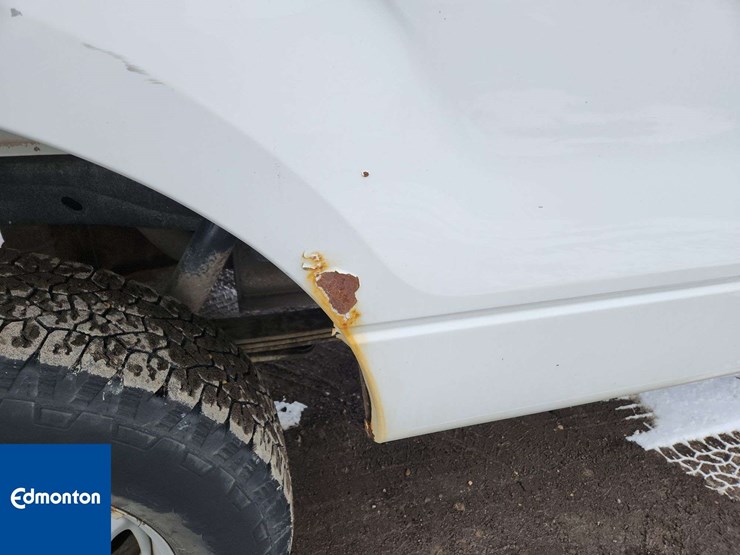 2014-ford-f150-image-36