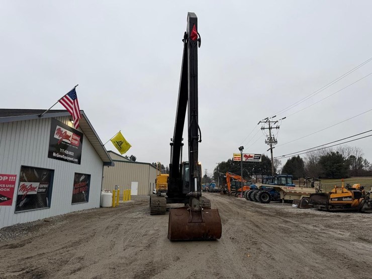 2015-volvo-ec220dlr-image-7