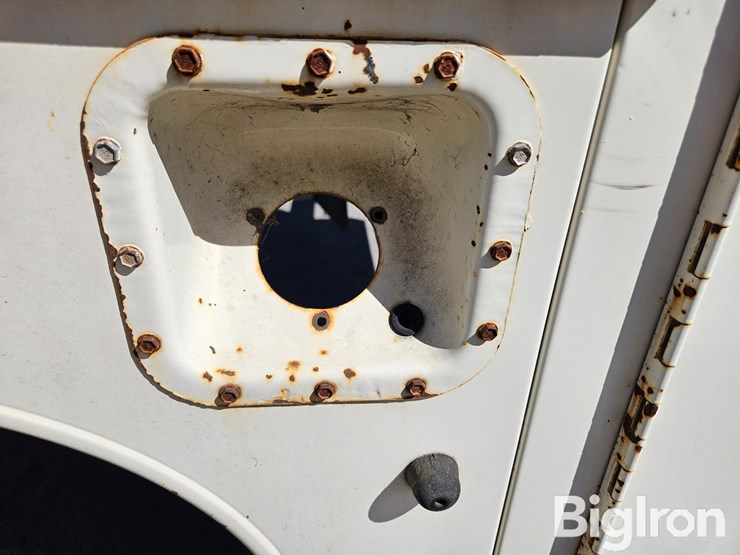 massey-ferguson-730-image-14