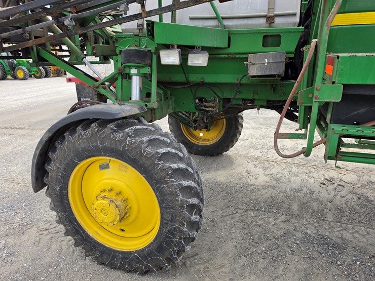 1998-john-deere-4700-image-20