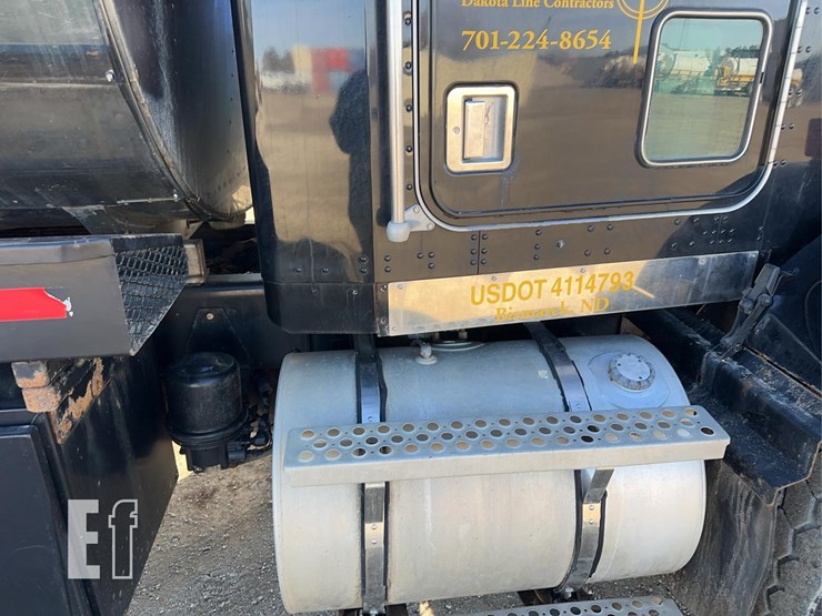 2002-kenworth-t800-image-21