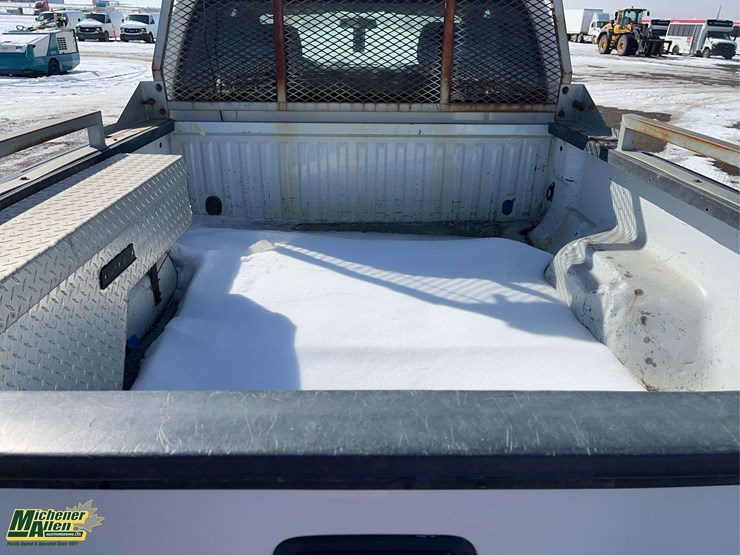 2013-ford-f250-image-16