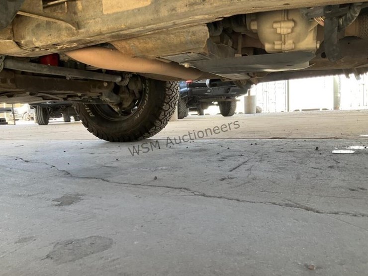 2018-chevrolet-silverado-1500-image-25