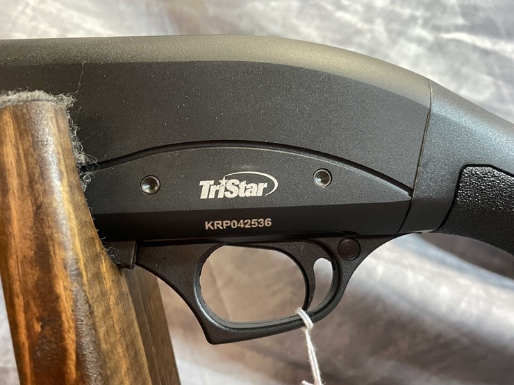 #10103-•-tristar-cobra-111,-12-ga.-pump-action-shotgun,-sn:-krp042536-image-12