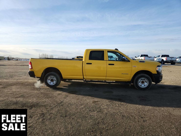 2019-dodge-2500-image-9