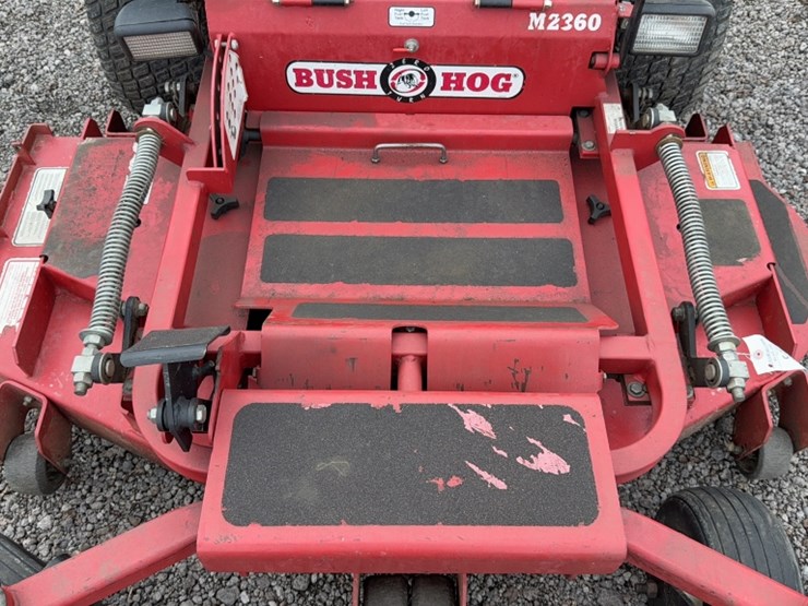 bush-hog-m2360-image-5