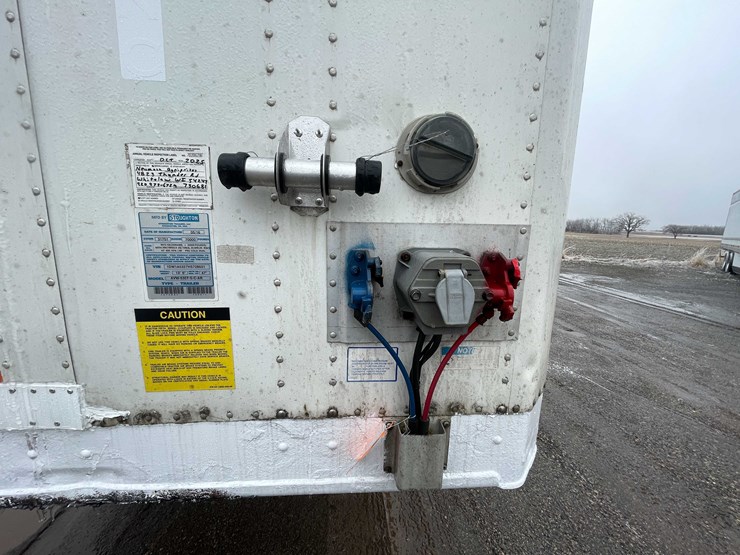 #260-•-2017-stoughton-semi-trailer-(denmark,-wi)-image-19