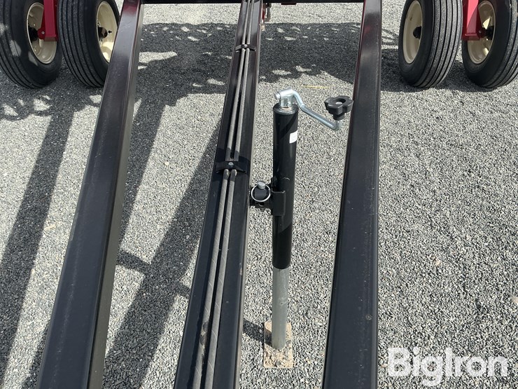 2025-sterling-32'-packer-image-12