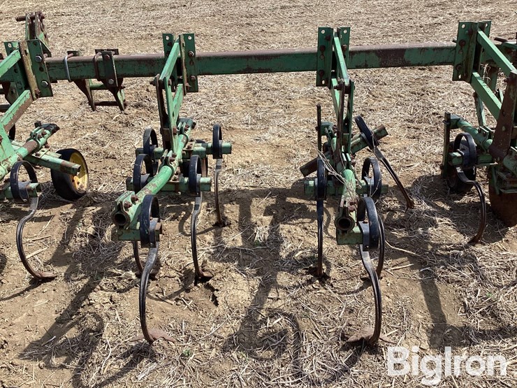 john-deere-6-image-14