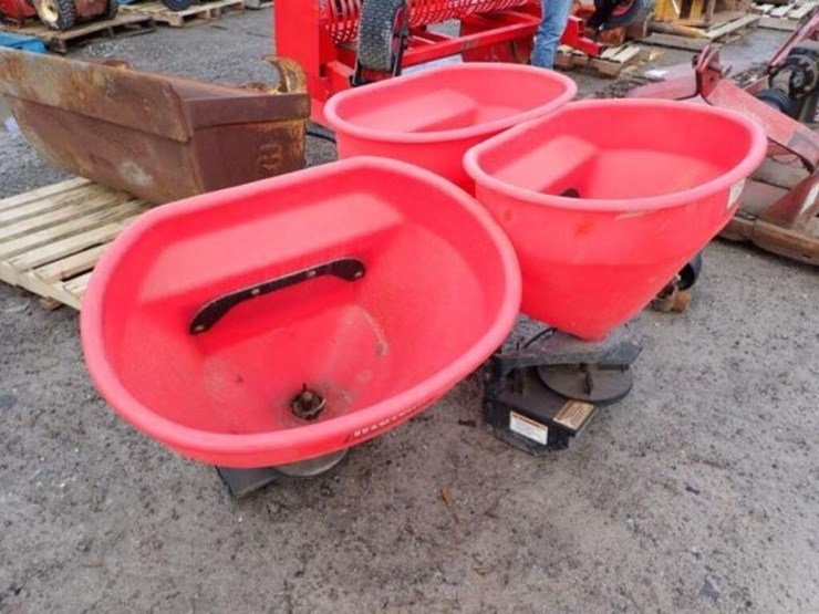 qty-of-(3)-western-low-pro-300w-hitch-mounted-image-3