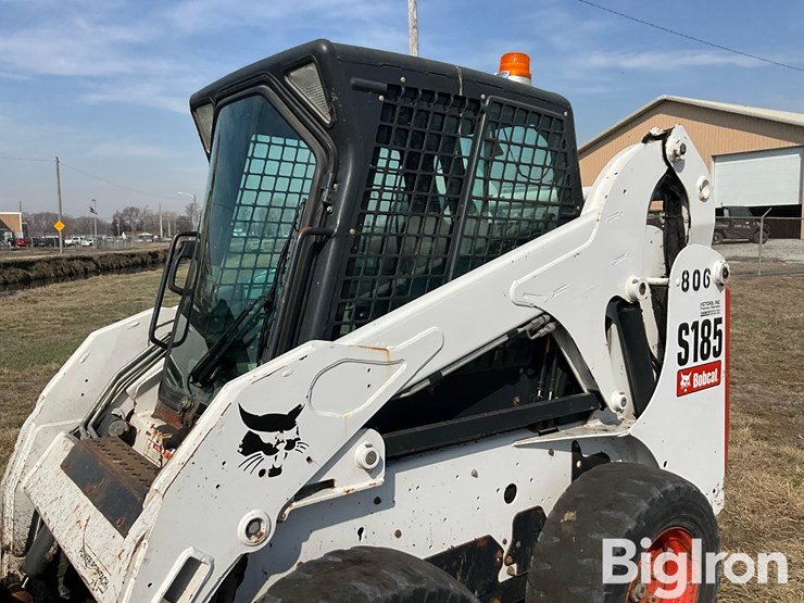 2010-bobcat-s185-image-9