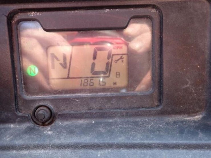 2016-pioneer-4x4-image-12