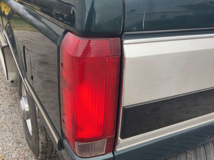 1995-ford-f250-image-36