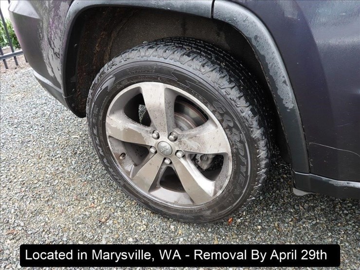 2015-jeep-grand-cherokee-image-12