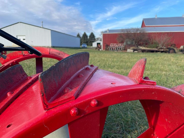 1918-fordson-tractor-image-54