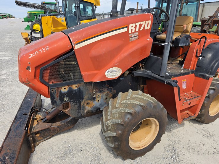 2002-ditch-witch-rt70-image-4