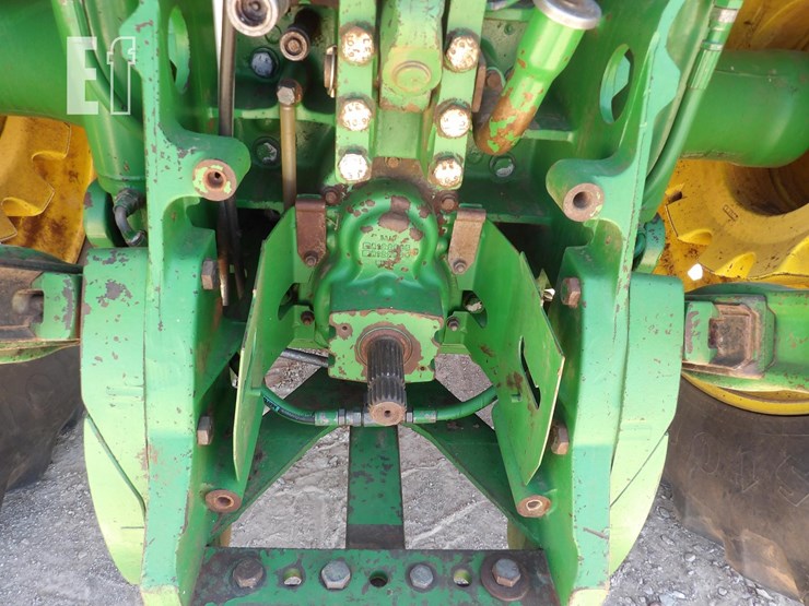 john-deere-8220-image-15