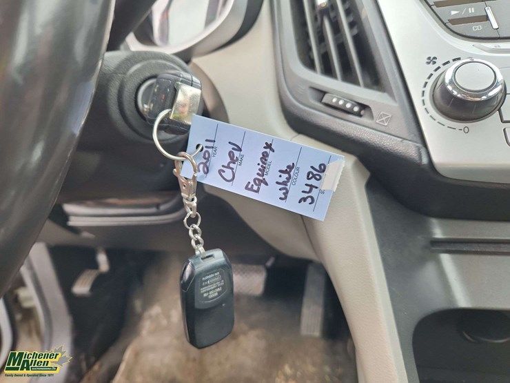 2011-chevrolet-equinox-image-22