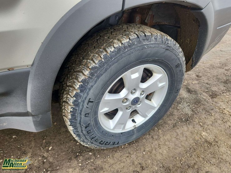 2006-ford-escape-image-30