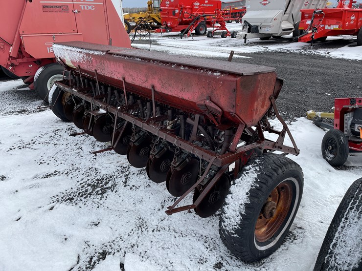 #154-•-mccormick-grain-drill-(mason,-wi)-image-4