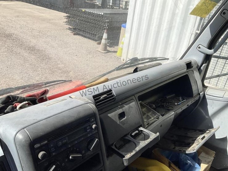 2007-mitsubishi-fuso-fe-image-18