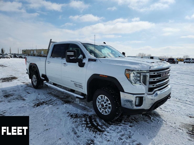 2021-gmc-sierra-2500hd-image-2