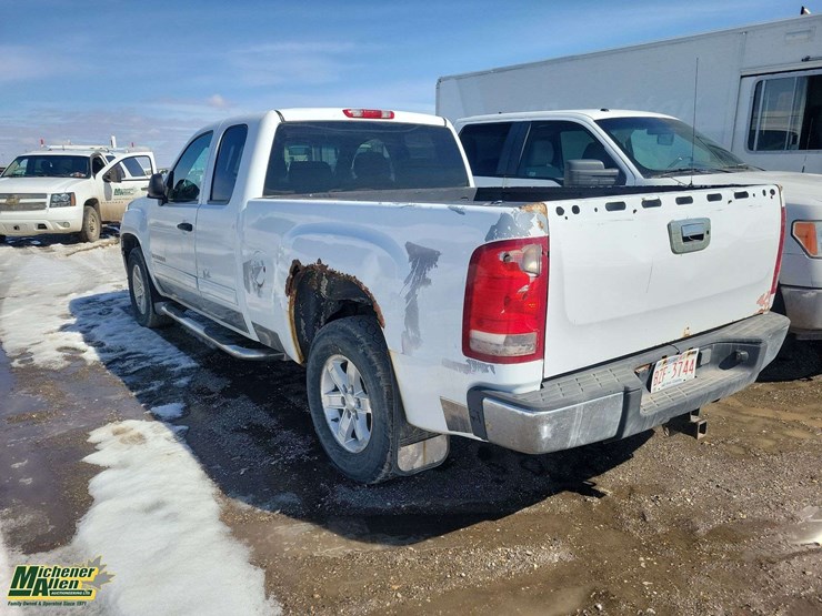 2007-gmc-sierra-1500-image-7