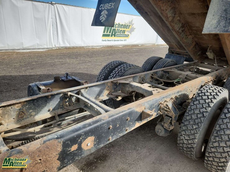 2006-international-workstar-7500-image-30