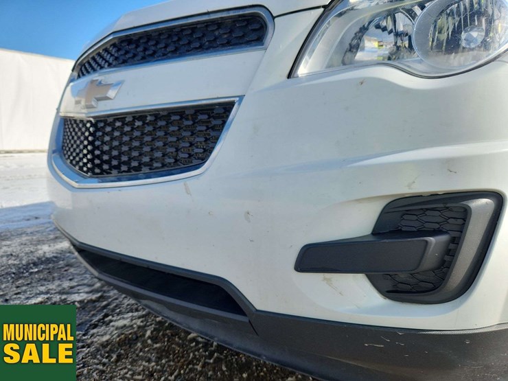 2015-chevrolet-equinox-lt-image-38