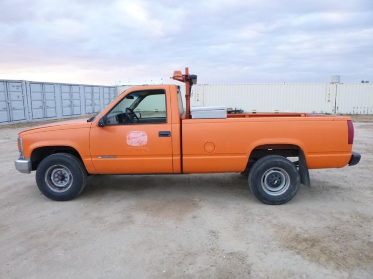 2000-chevrolet-2500-image-6