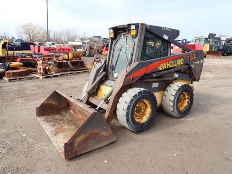 2005-new-holland-ls185b-image-1