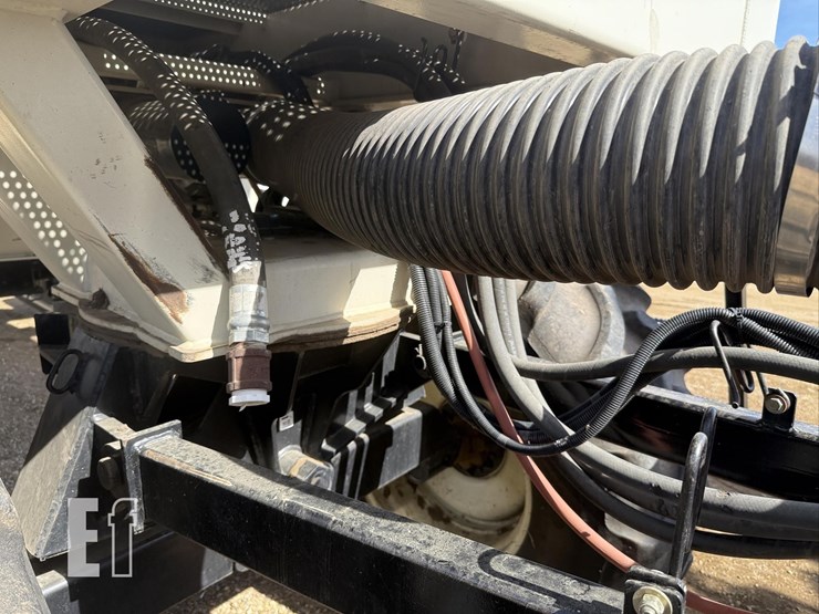 2007-bourgault-5710-image-90