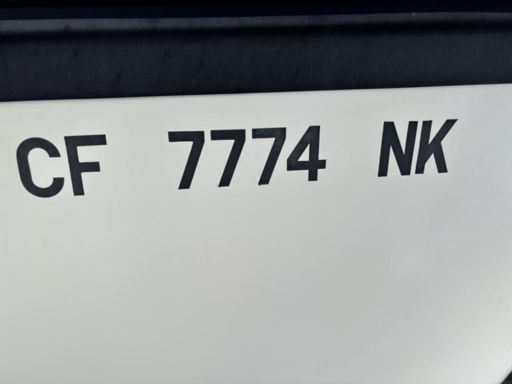 1995-unknown-trailer-image-29