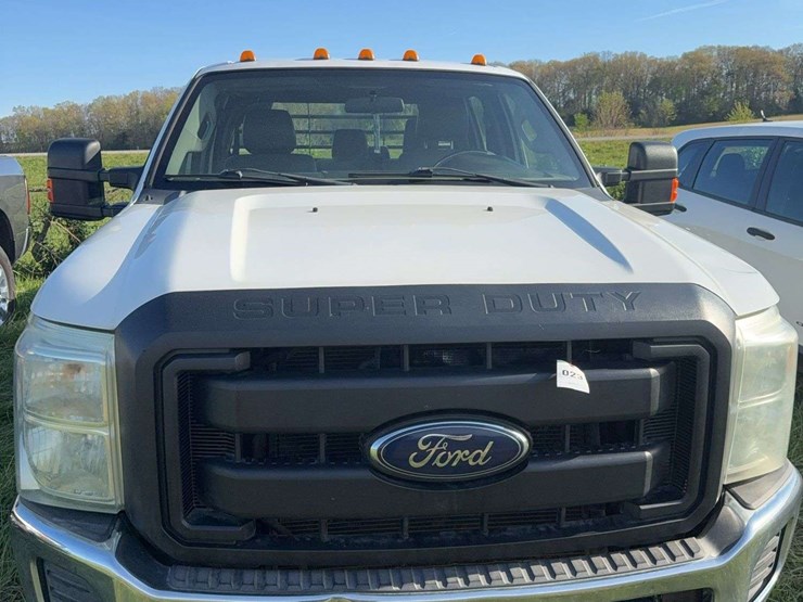 2015-ford-f350-image-2