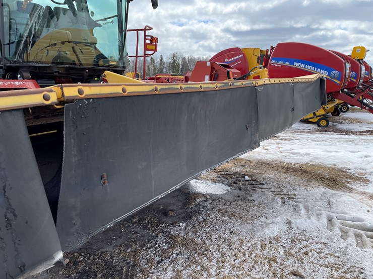 2011-new-holland-h8060-image-17