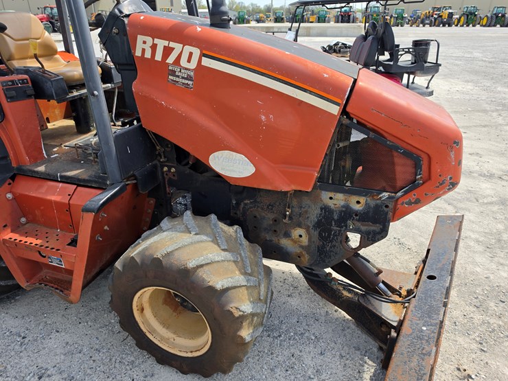 2002-ditch-witch-rt70-image-19