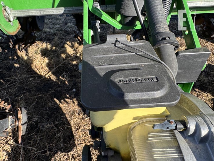 john-deere-1770-image-67