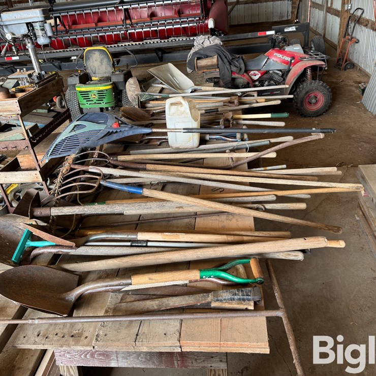 Shovels & Hand Tools