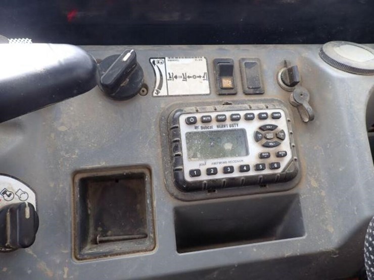 2019-bobcat-e85-image-9