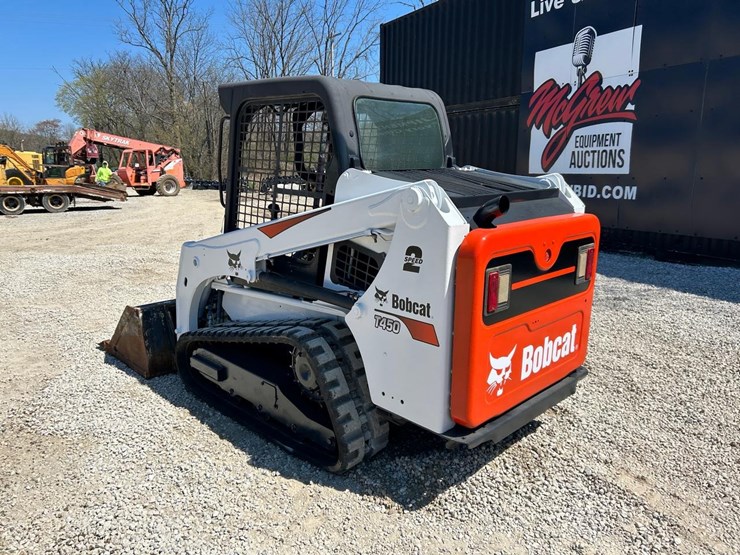 2016-bobcat-t450-image-2