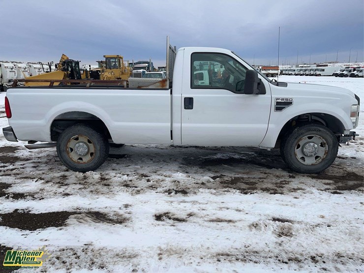 2009-ford-f250-image-8