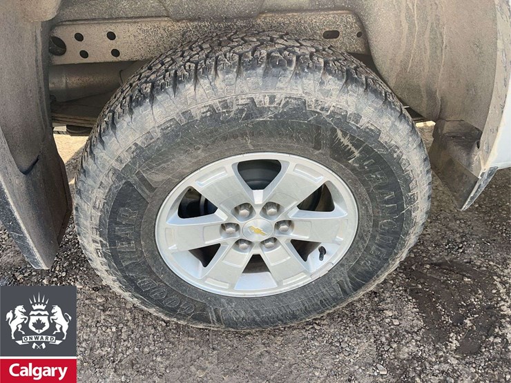 2018-chevrolet-colorado-image-12