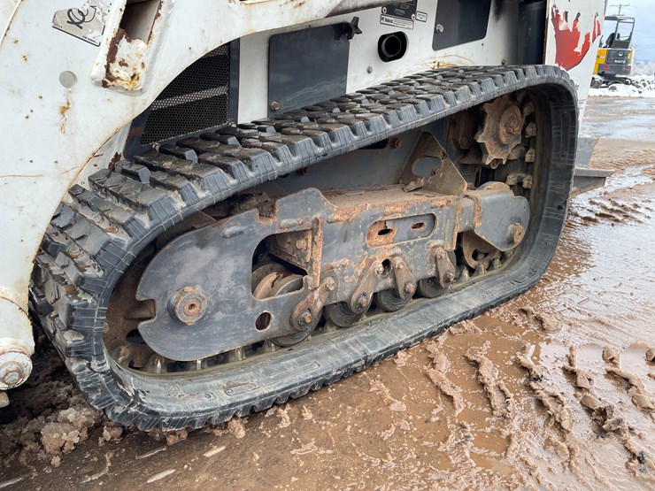 2022-bobcat-mt55-image-13