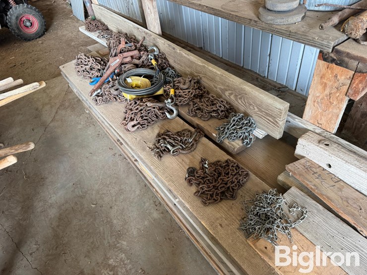 chains-&-binders-image-1