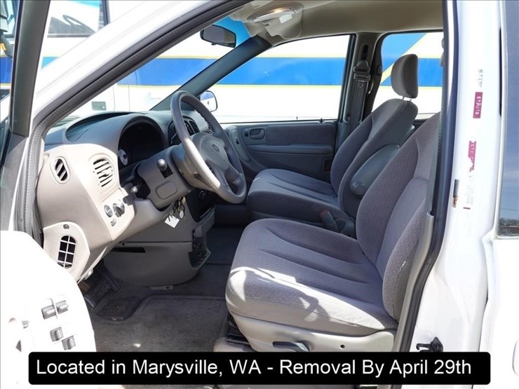 2001-dodge-grand-caravan-image-4