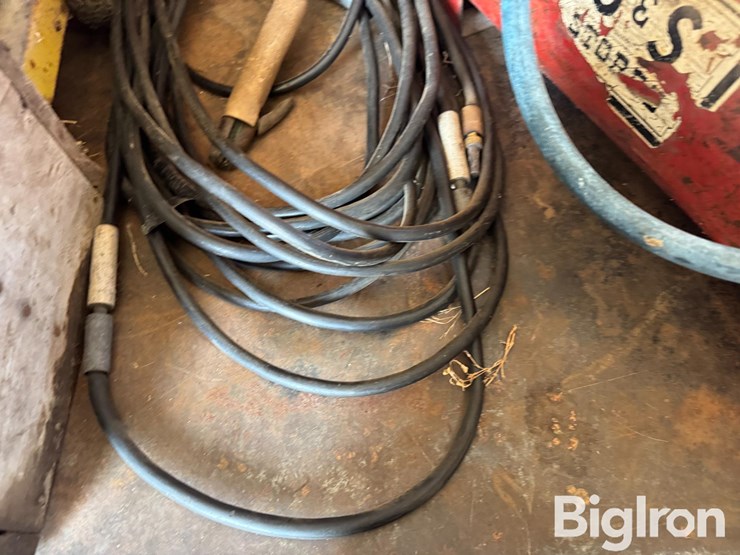 welder/charger-&-accessories-image-16