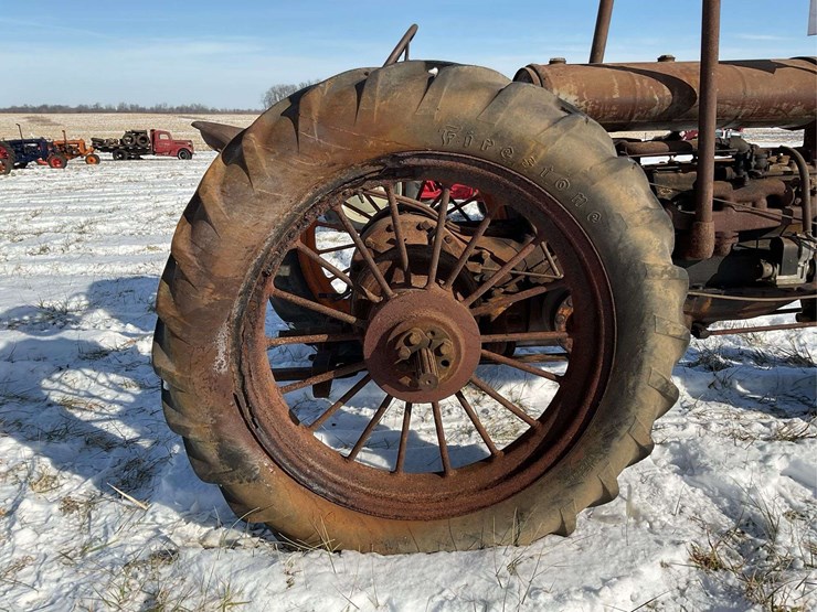 1938-fordson-all-around-image-8