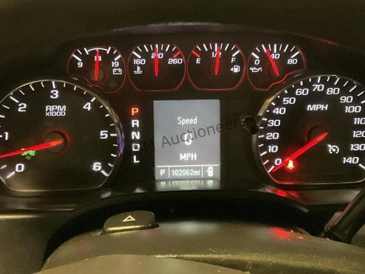 2017-chevrolet-silverado-1500-image-19